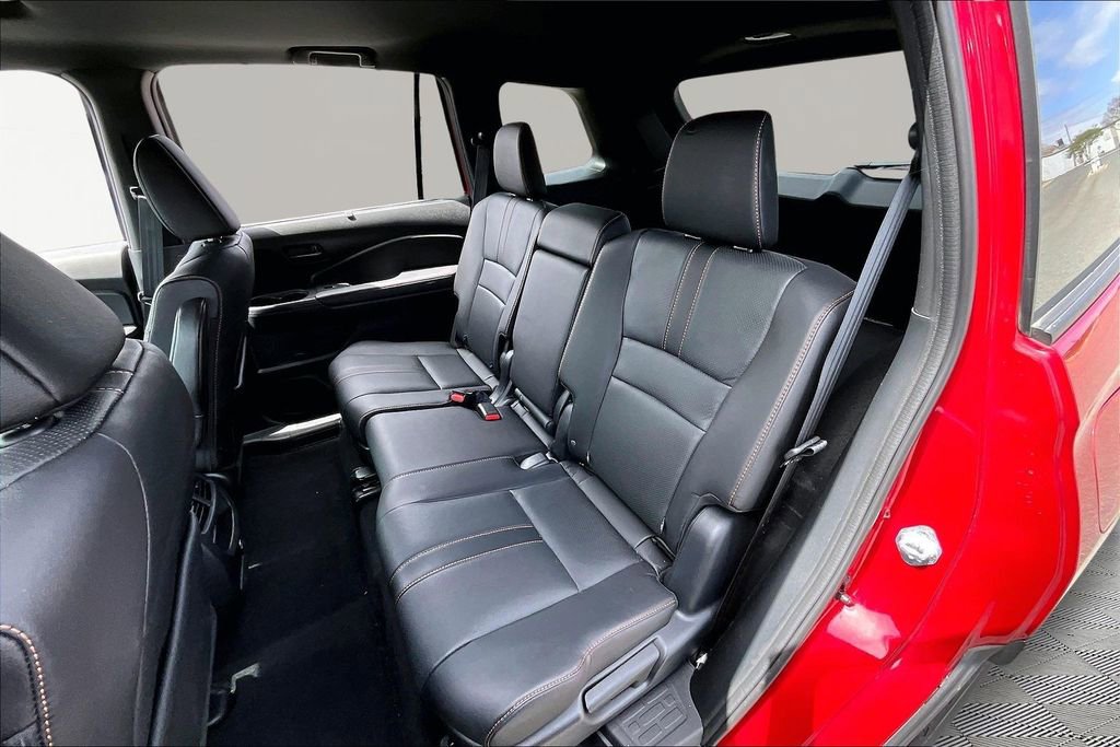 Certified 2023 Honda Passport TrailSport image 16