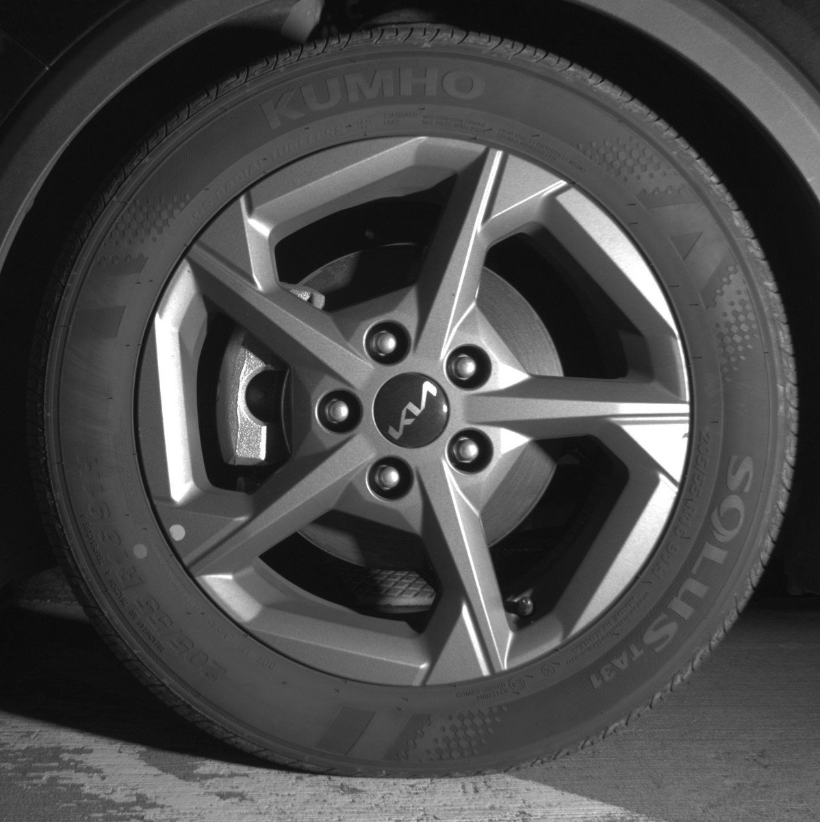 Used 2025 Kia K4 LXS image 12