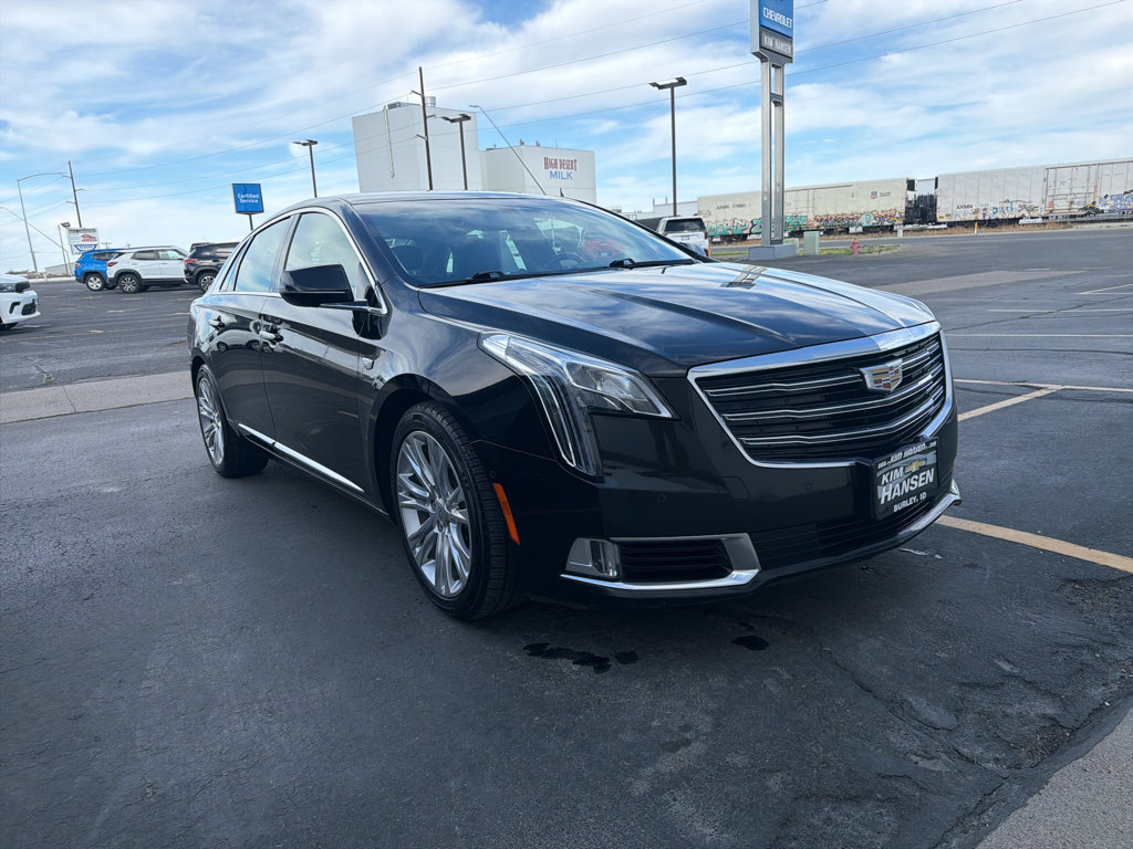 Used 2019 Cadillac XTS Luxury FWD image 1