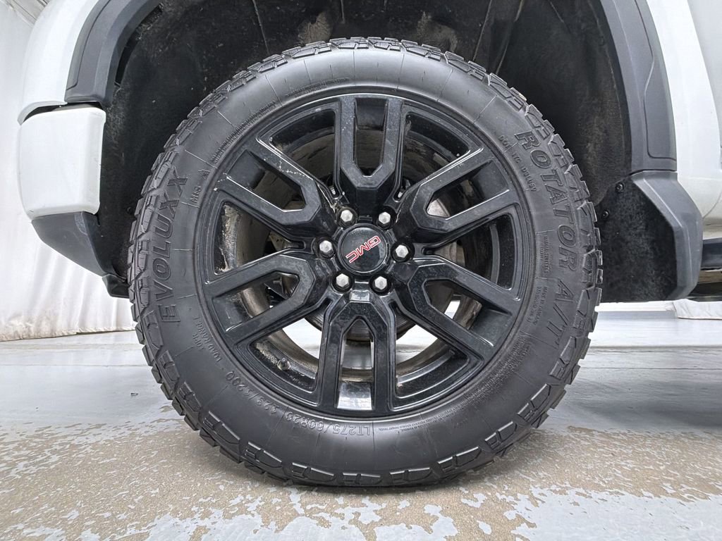 Used 2021 GMC Sierra 1500 Elevation w/ Preferred Package image 8