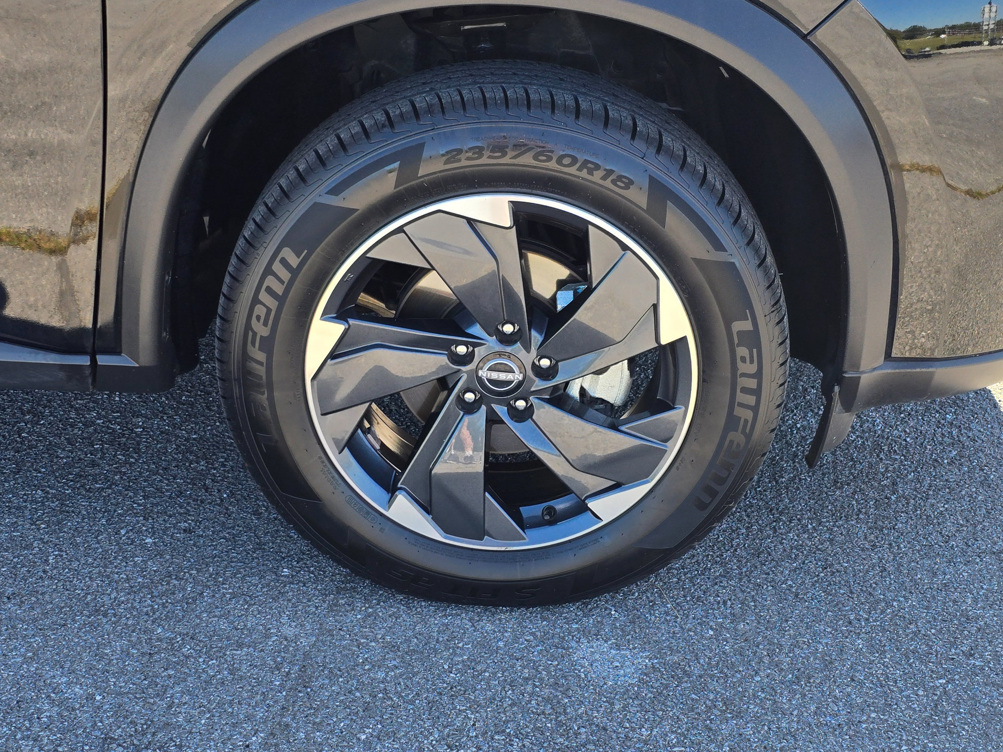 Used 2025 Nissan Rogue SV AWD/4WD image 22