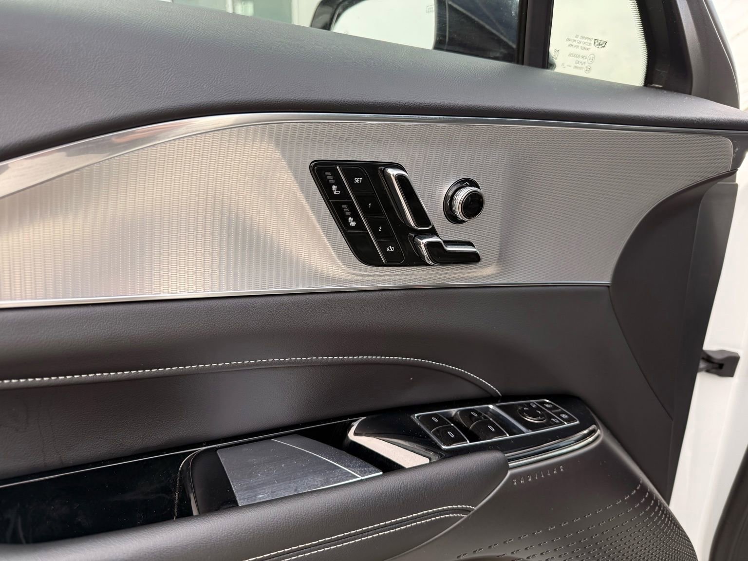 Used 2024 Cadillac Lyriq Tech image 43