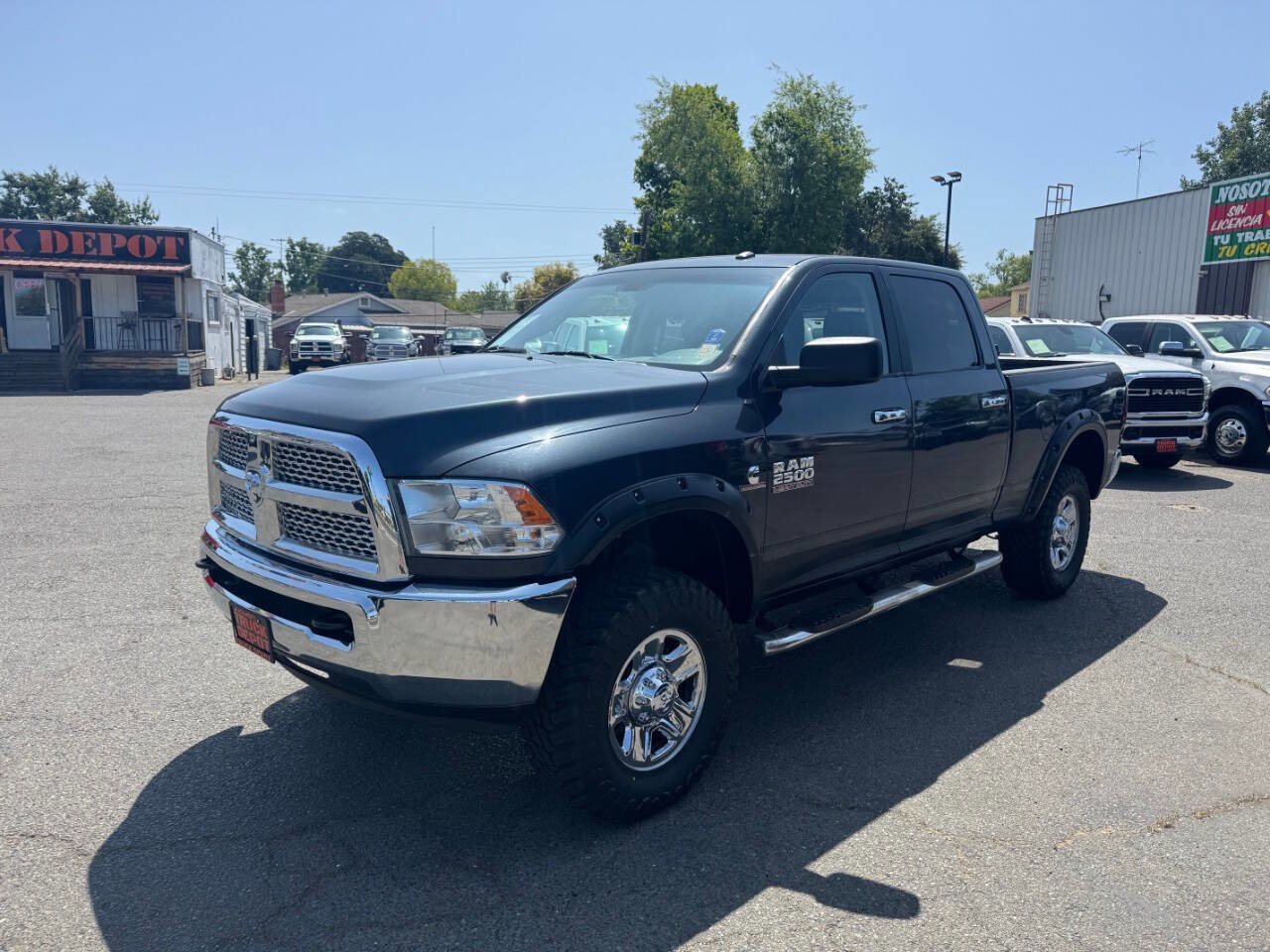 Used 2018 RAM 2500 SLT image 3
