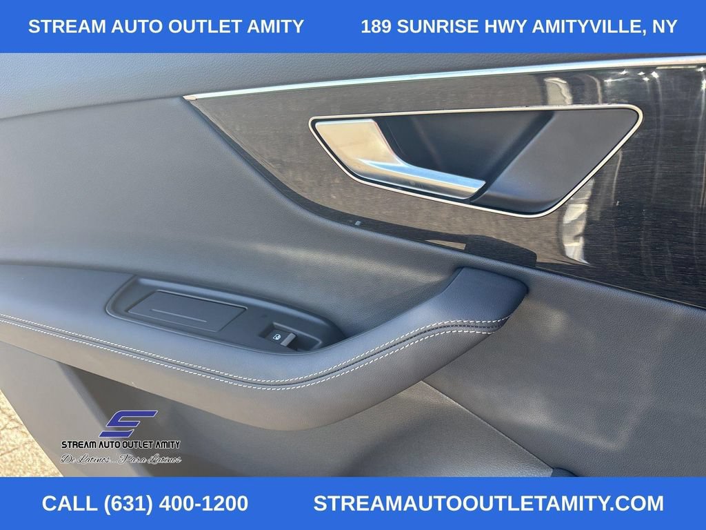 Used 2025 Audi Q7 3.0T Premium Plus AWD/4WD image 26