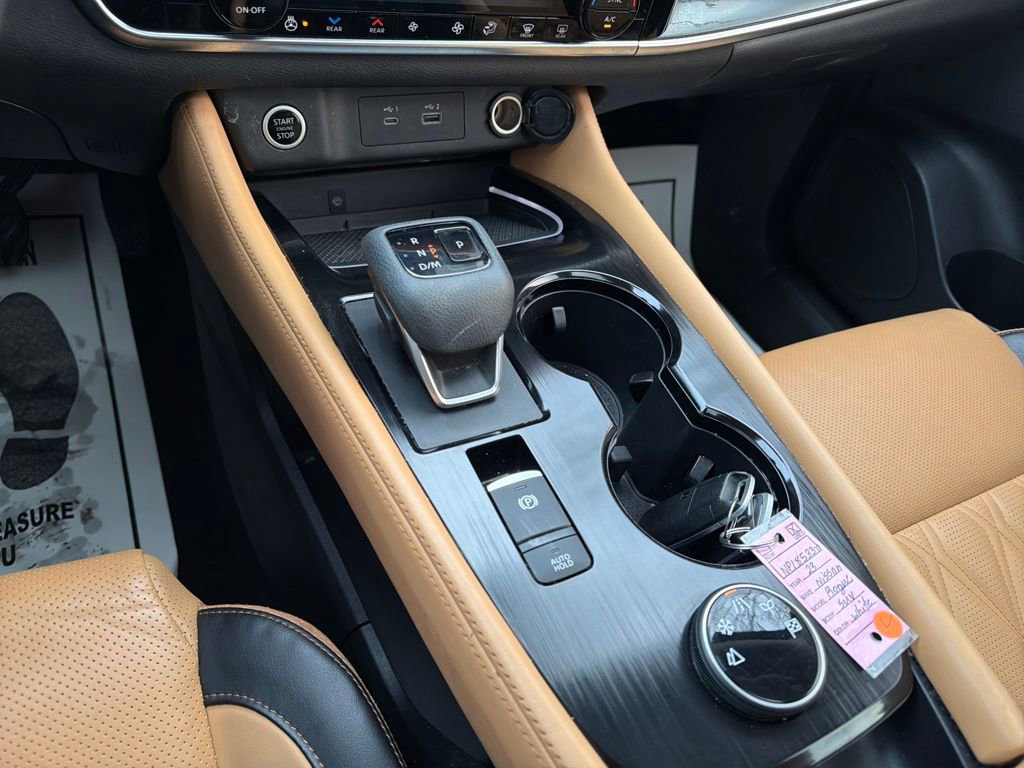 Used 2023 Nissan Rogue Platinum w/ Platinum Premium Package image 28