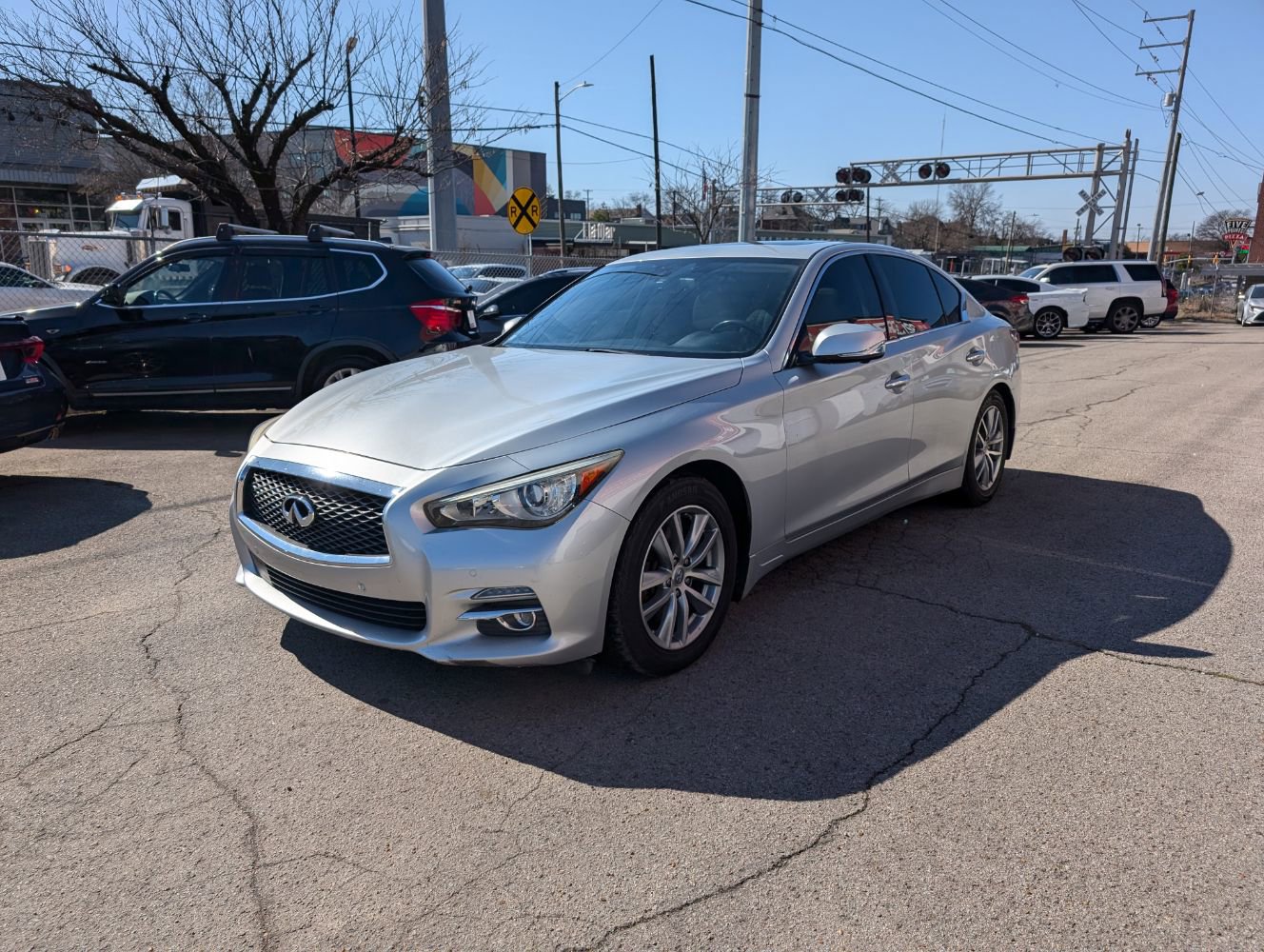 Used 2015 INFINITI Q50 Premium w/ Deluxe Technology Package AWD/4WD image 1