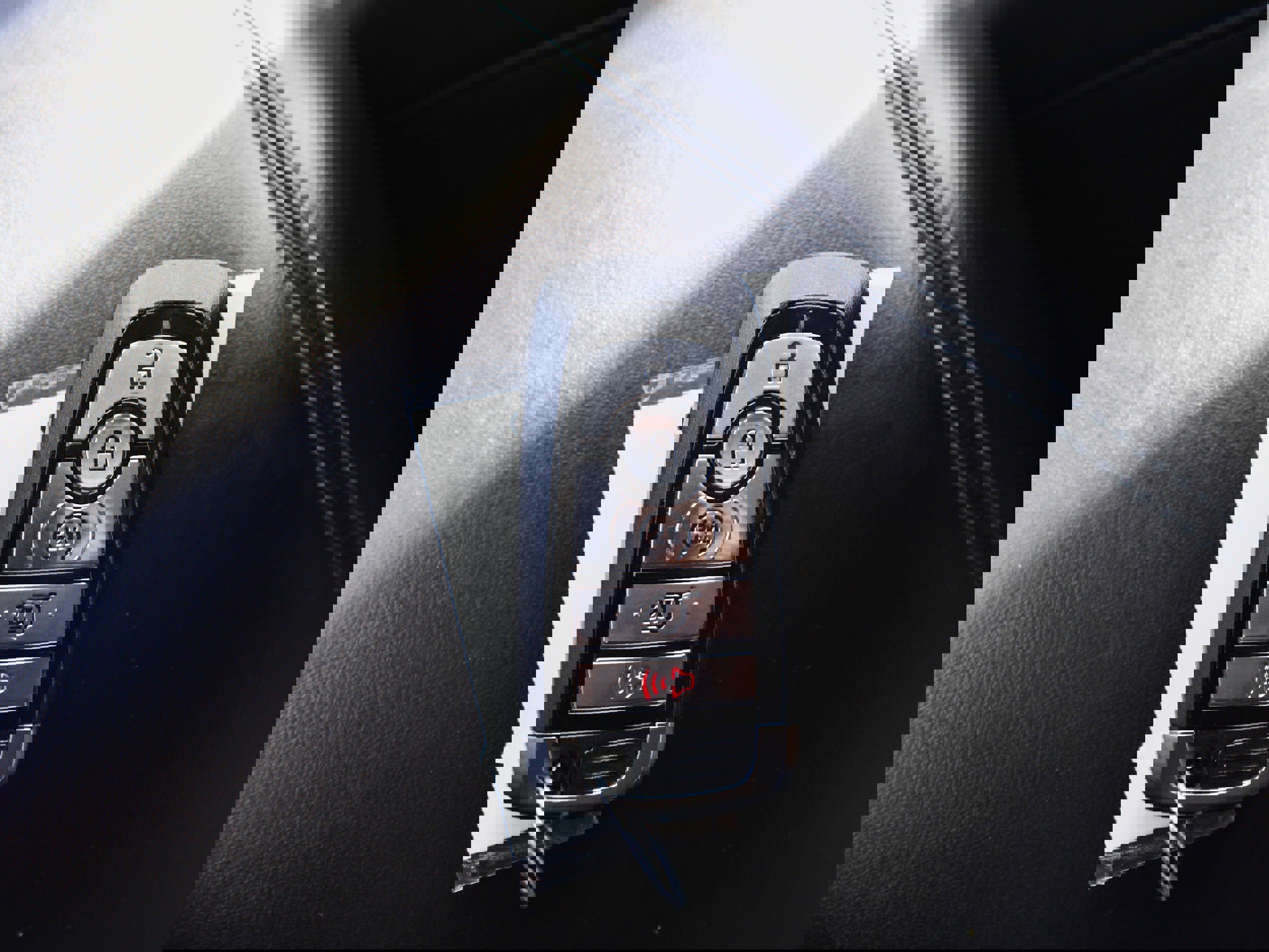 Used 2022 Ford Explorer XLT w/ Equipment Group 202A image 26