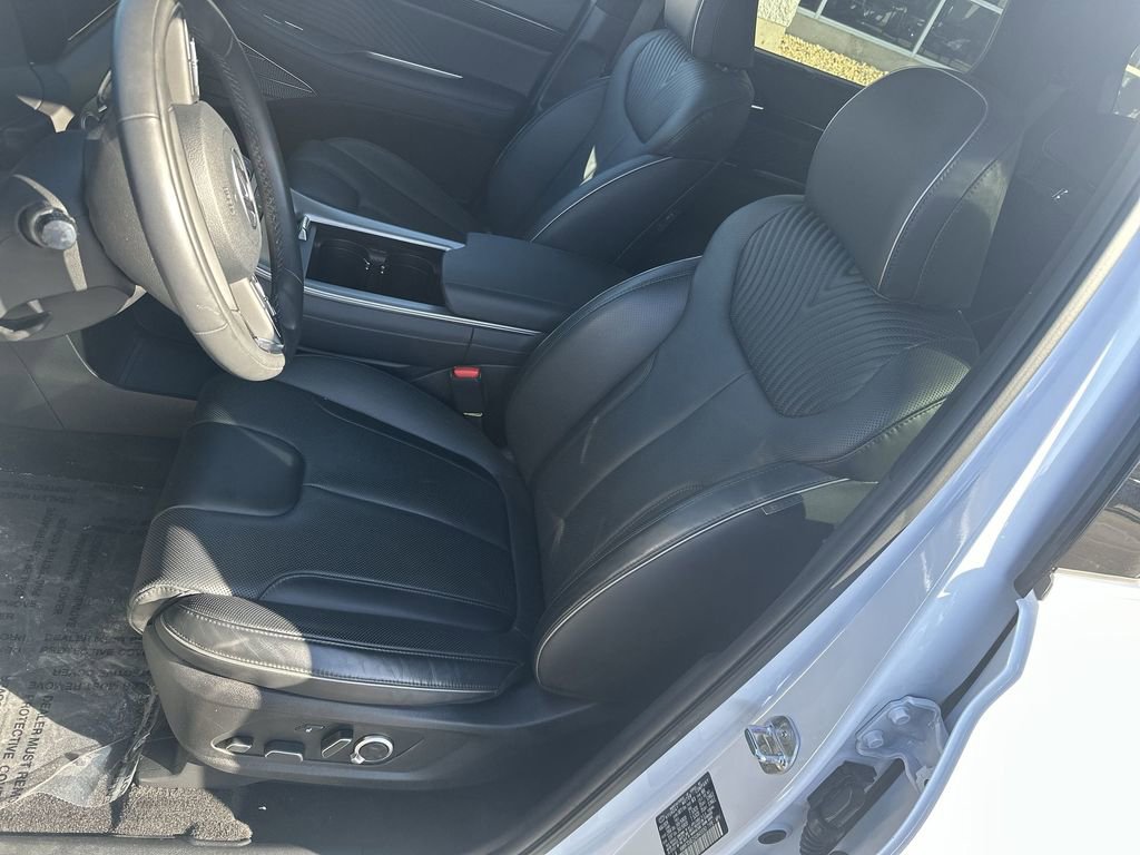 Used 2025 Hyundai Palisade Calligraphy image 13