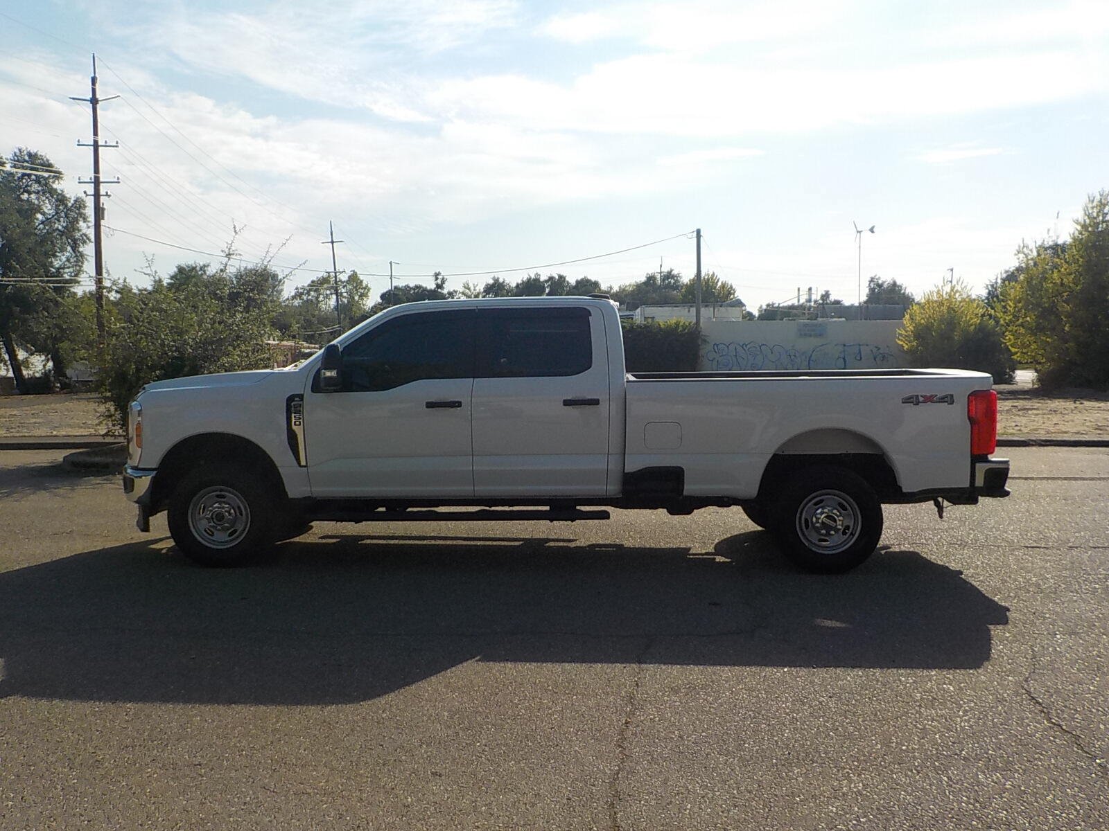 Used 2024 Ford F250 XL w/ XL Driver Assist Package AWD/4WD image 7