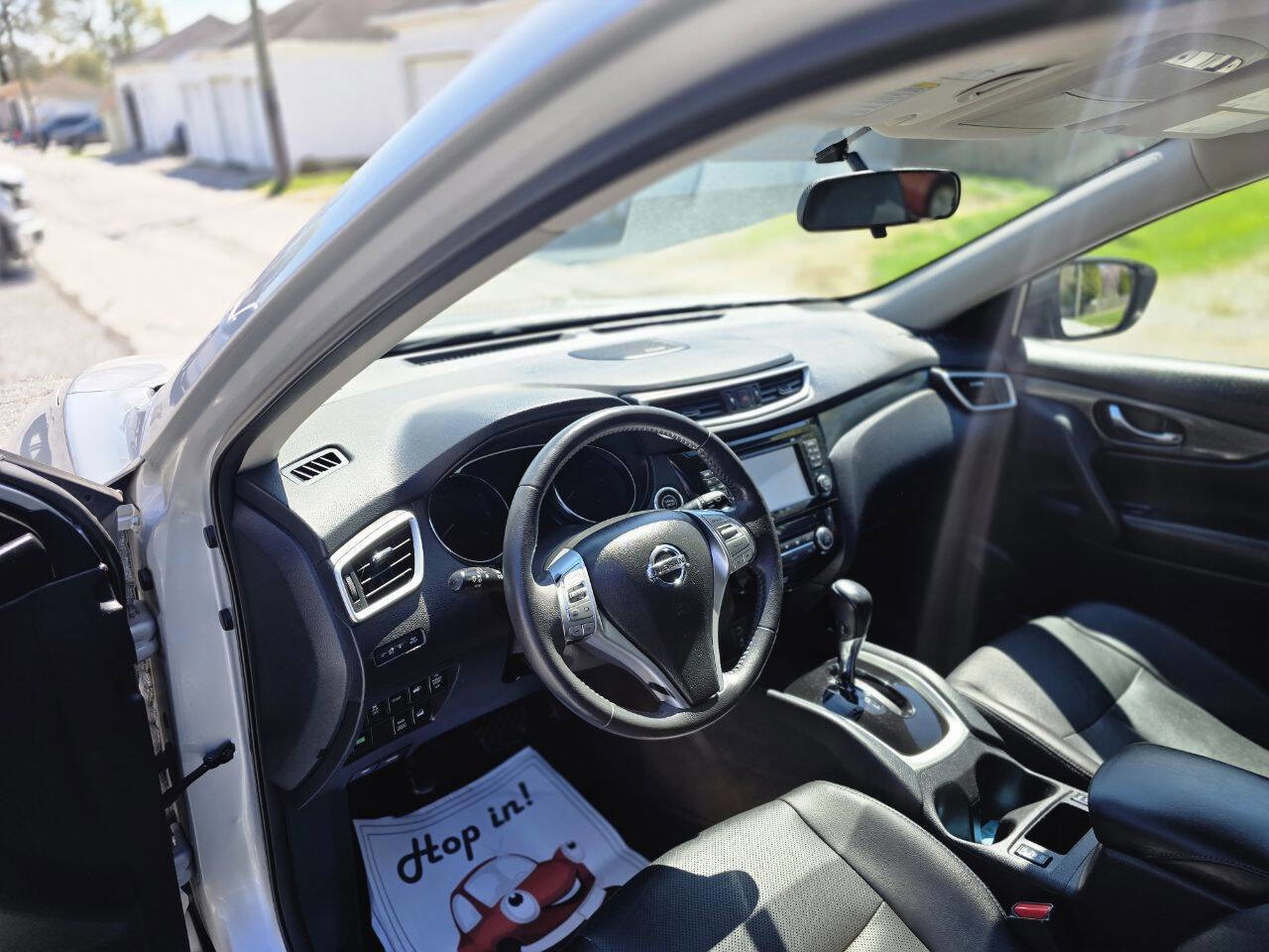 Used 2015 Nissan Rogue SL image 26