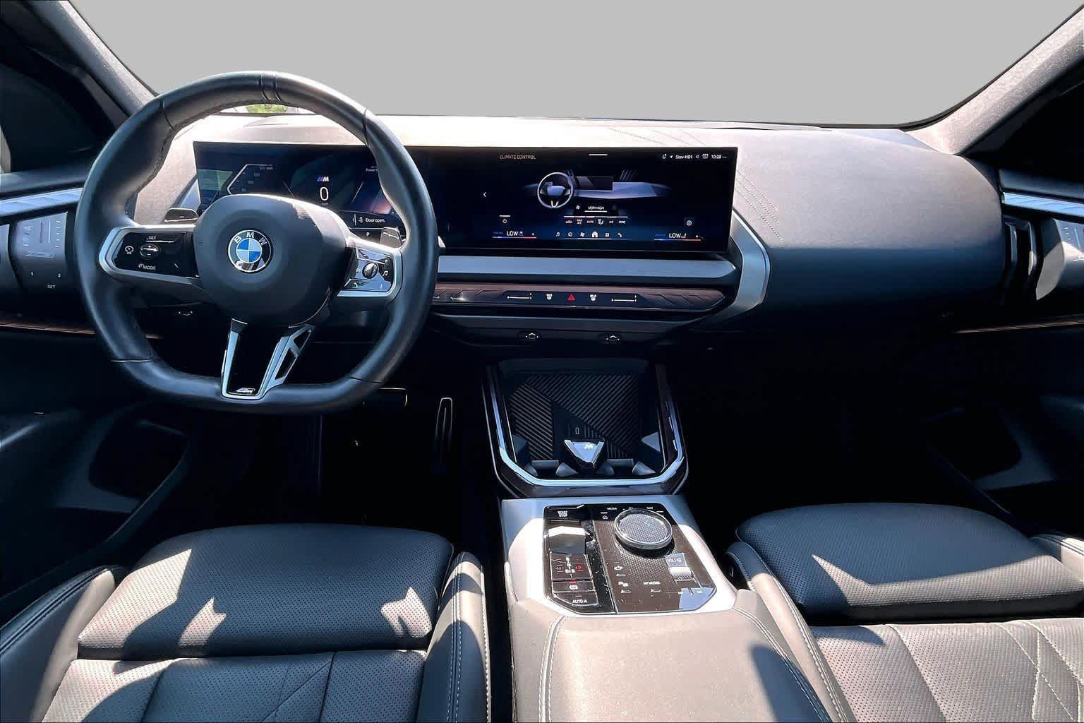 Used 2025 BMW X3 xDrive30i AWD/4WD image 15