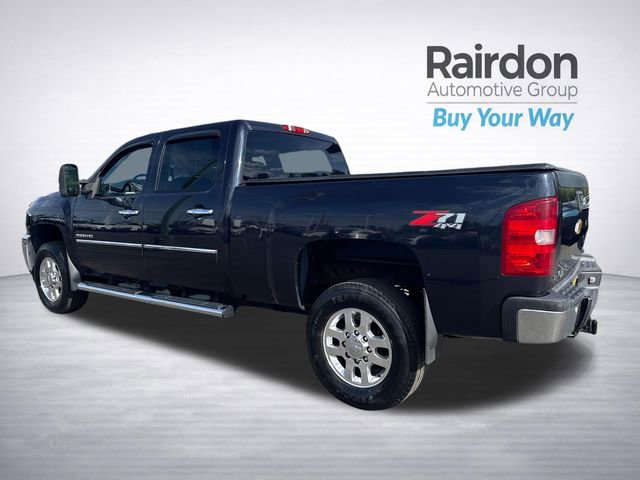 Used 2013 Chevrolet Silverado 2500 LT w/ Interior Plus Package AWD/4WD image 5