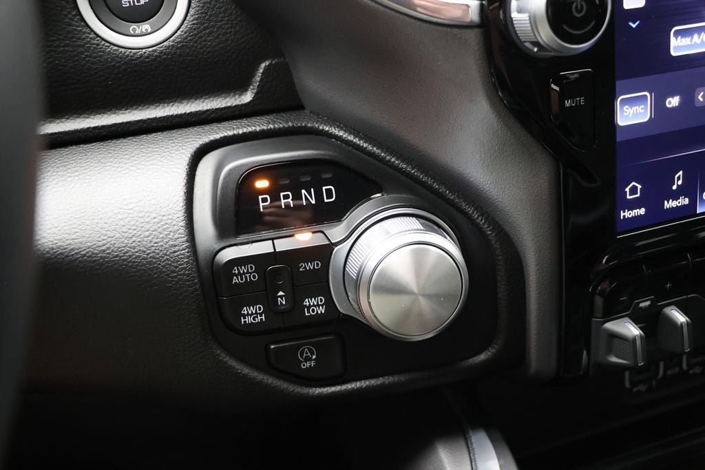 Used 2023 RAM 1500 Laramie image 31