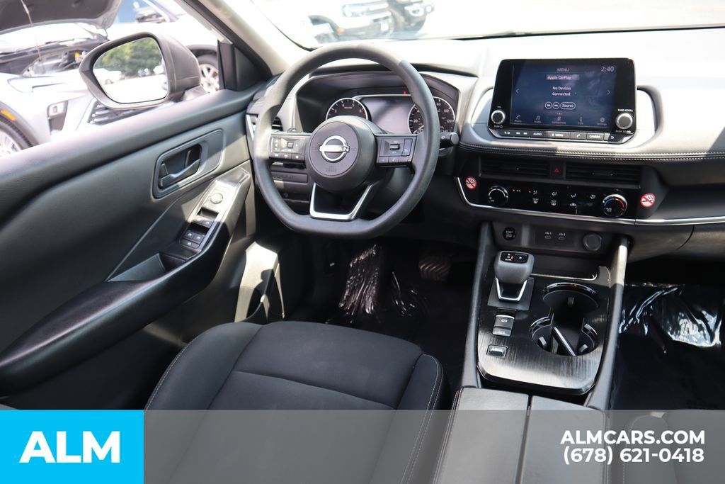 Used 2024 Nissan Rogue S FWD image 23