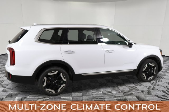 Used 2025 Kia Telluride S FWD image 5