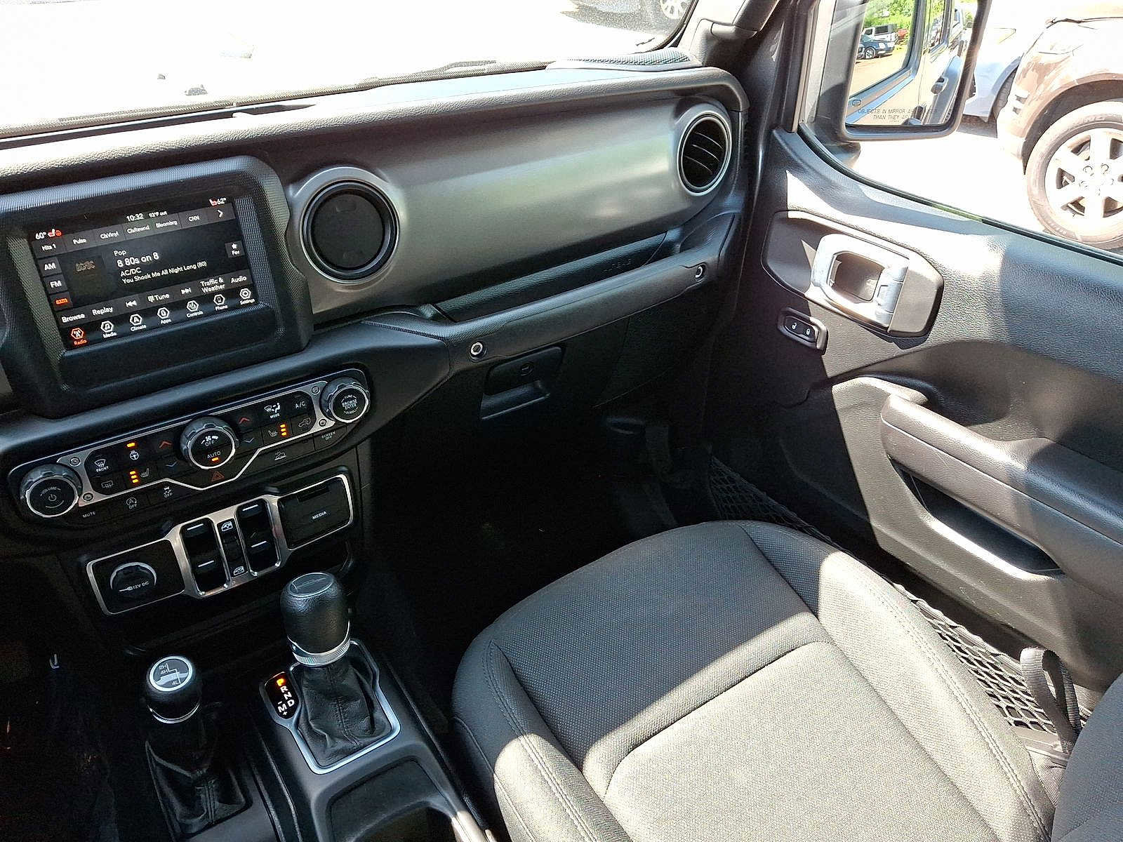 Used 2020 Jeep Gladiator Sport w/ Quick Order Package 24S AWD/4WD image 11