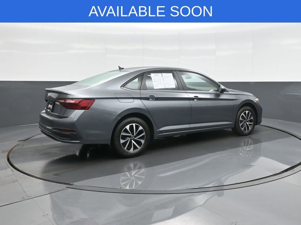 Used 2024 Volkswagen Jetta S image 7