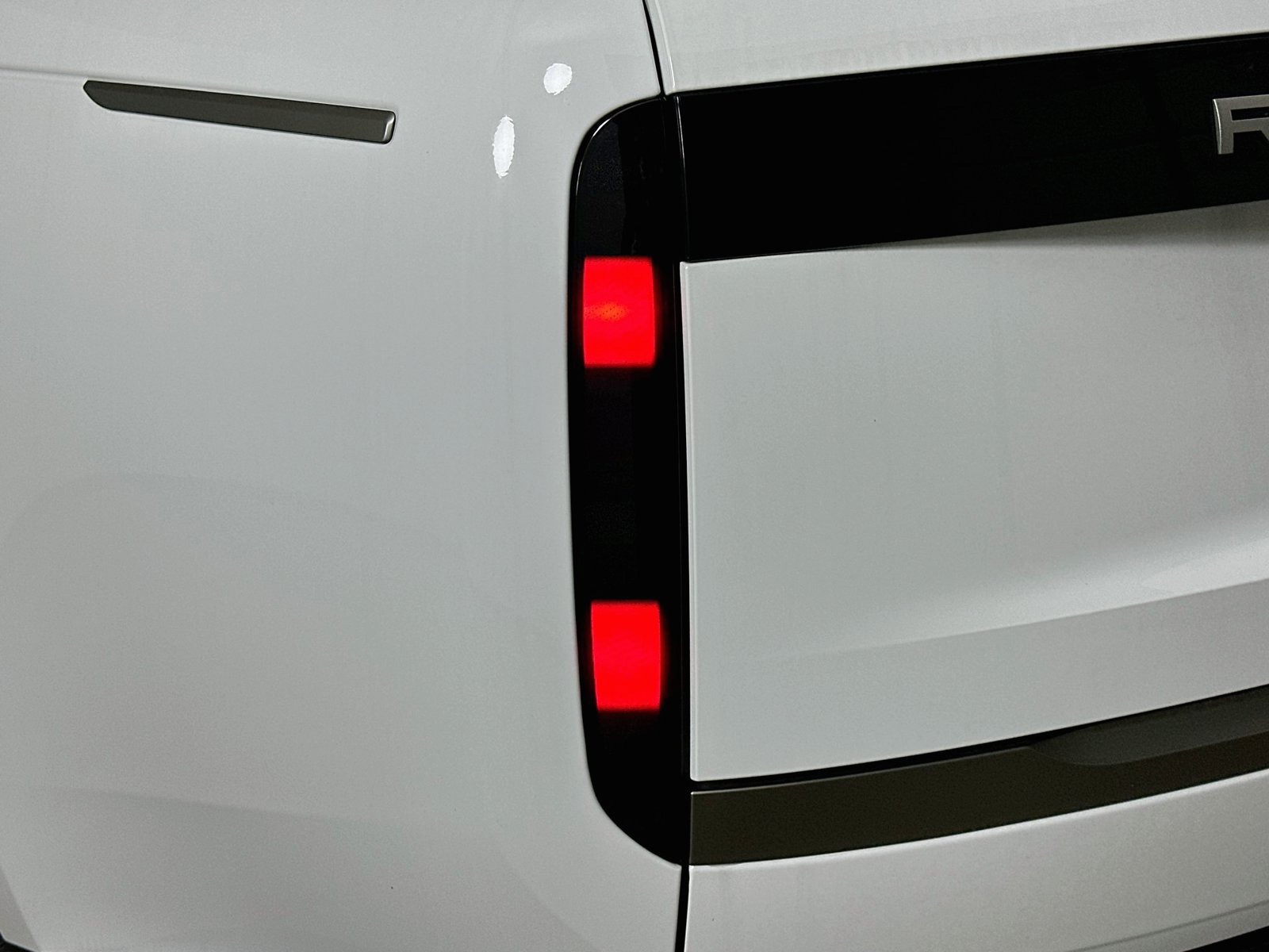New 2026 Land Rover Range Rover SE AWD/4WD image 12