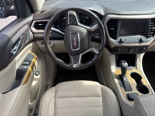 Used 2018 GMC Acadia Denali AWD/4WD image 15