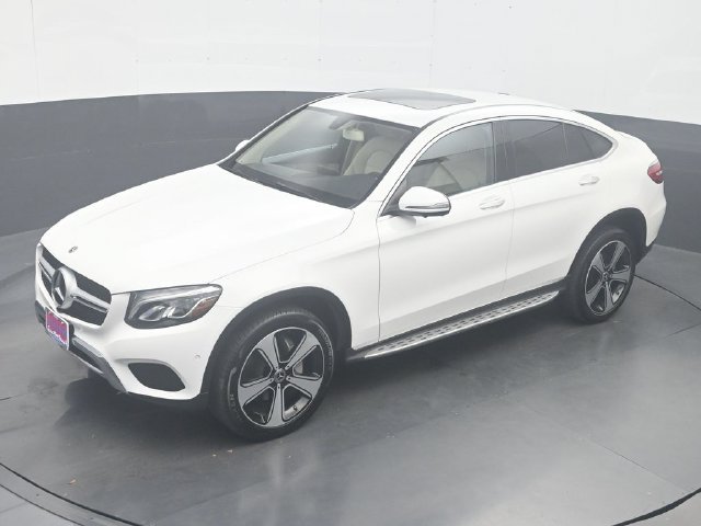 Used 2019 Mercedes-Benz GLC 300 4MATIC Coupe image 21