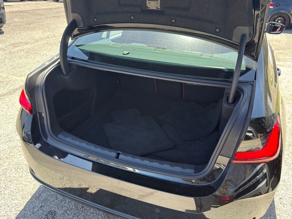 Used 2025 BMW 330i xDrive 330i xDrive image 9