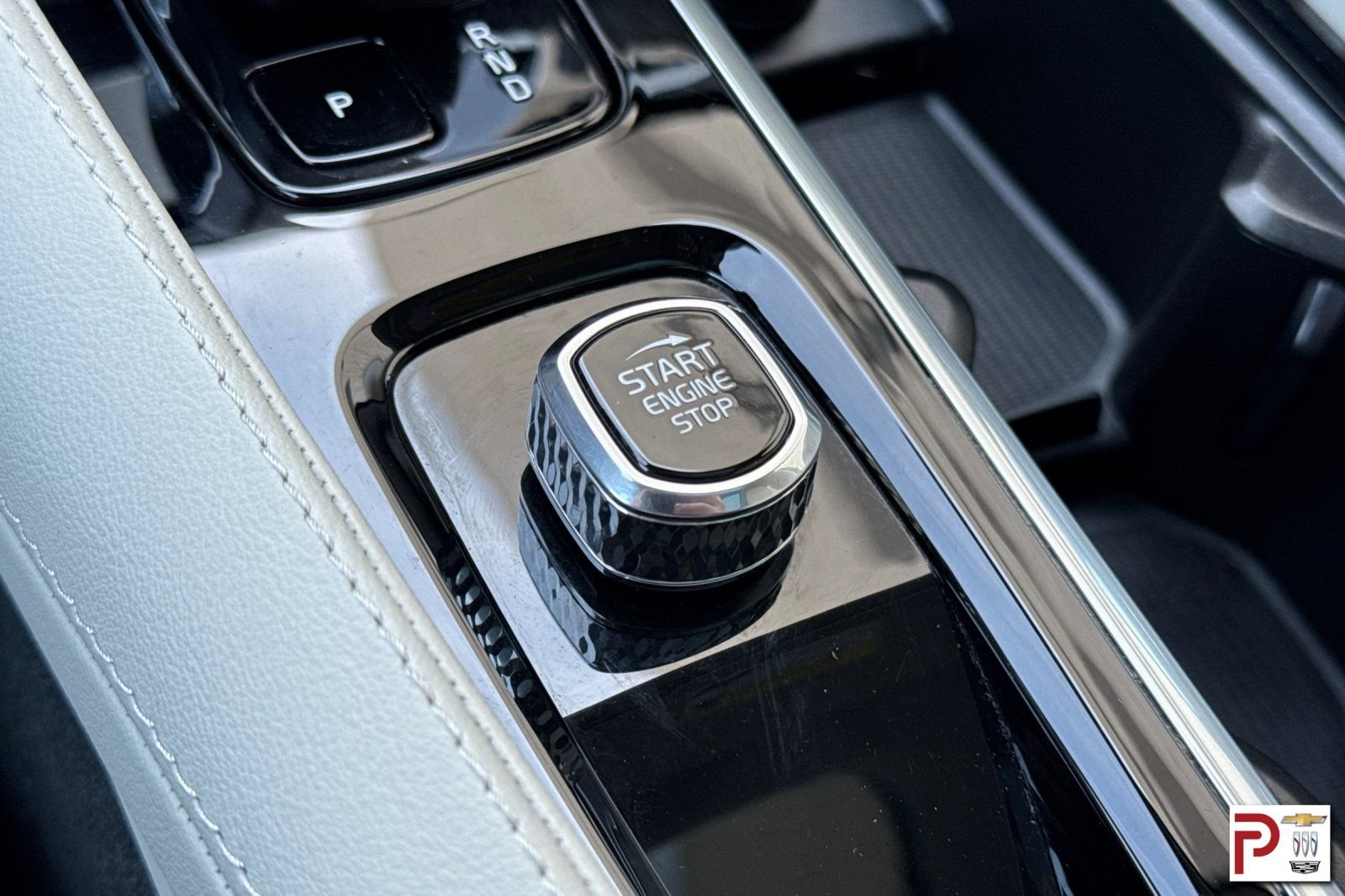 Used 2025 Volvo XC90 B6 Plus w/ Protection Package Premier image 28