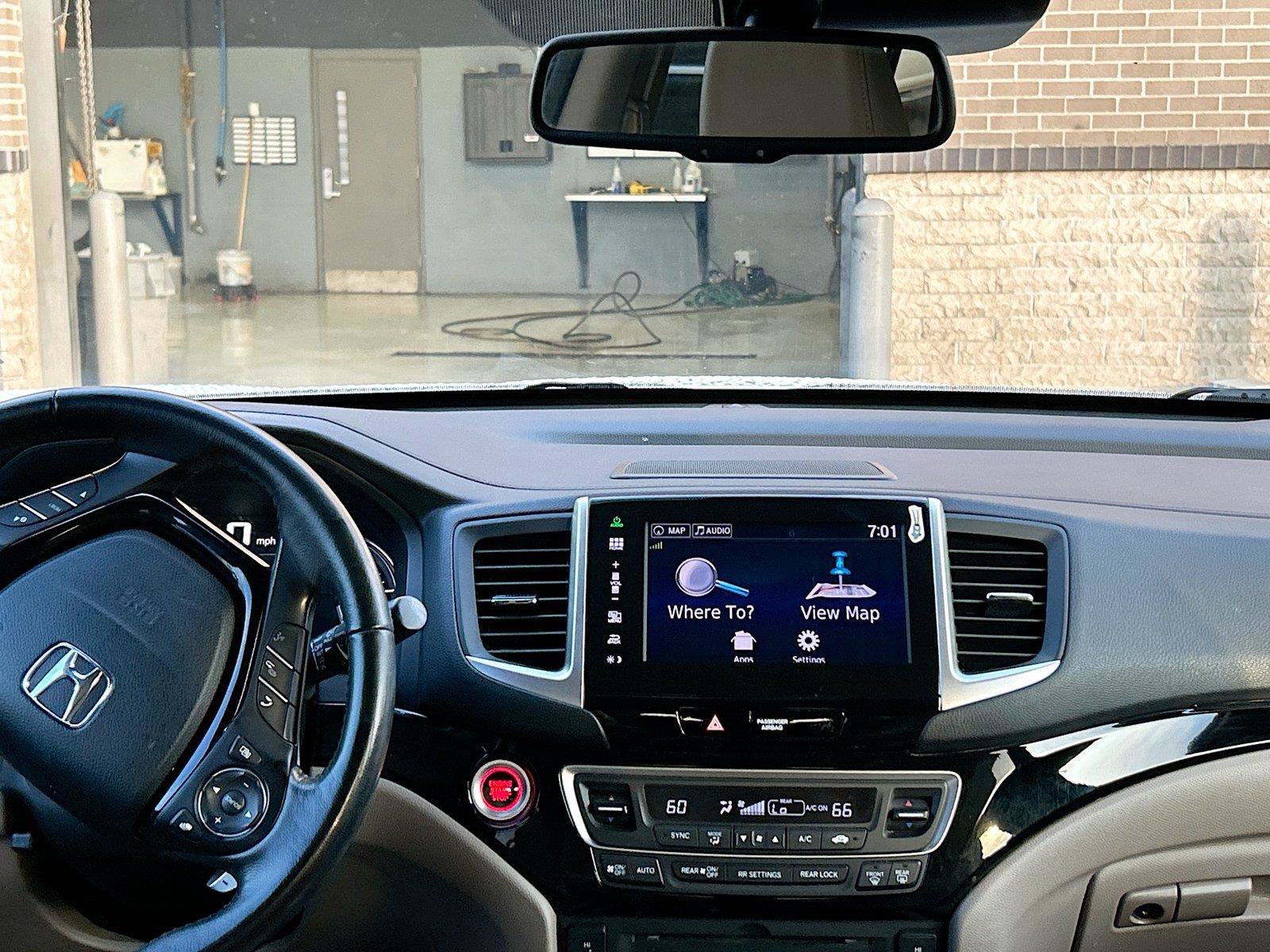 Used 2016 Honda Pilot Touring image 20