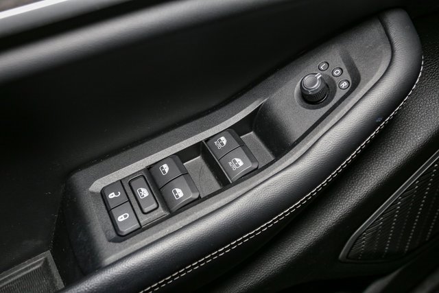 Used 2022 Jeep Grand Cherokee Limited 4xe image 41