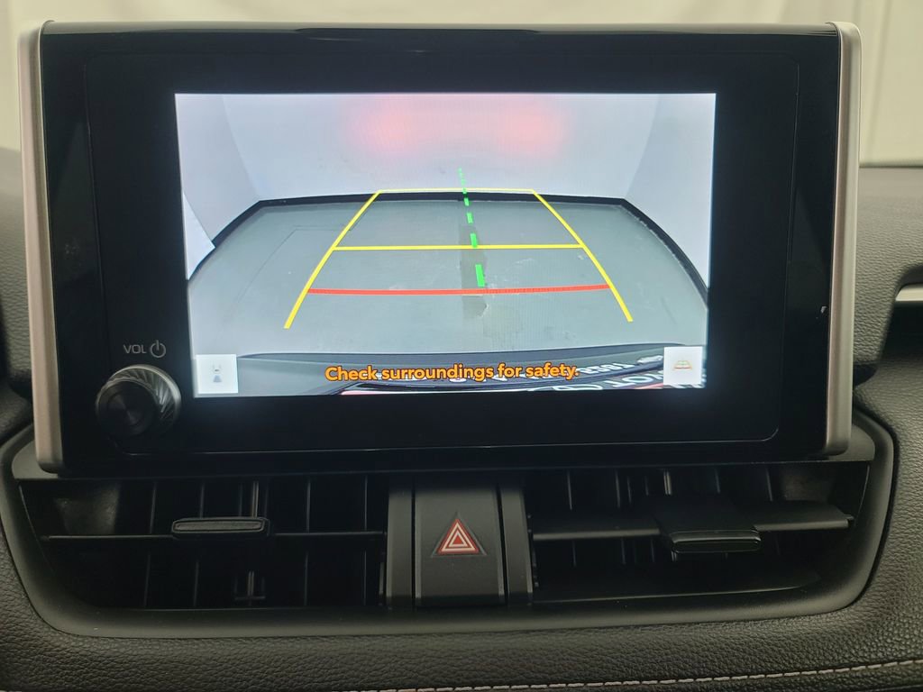 Used 2025 Toyota RAV4 XLE image 33