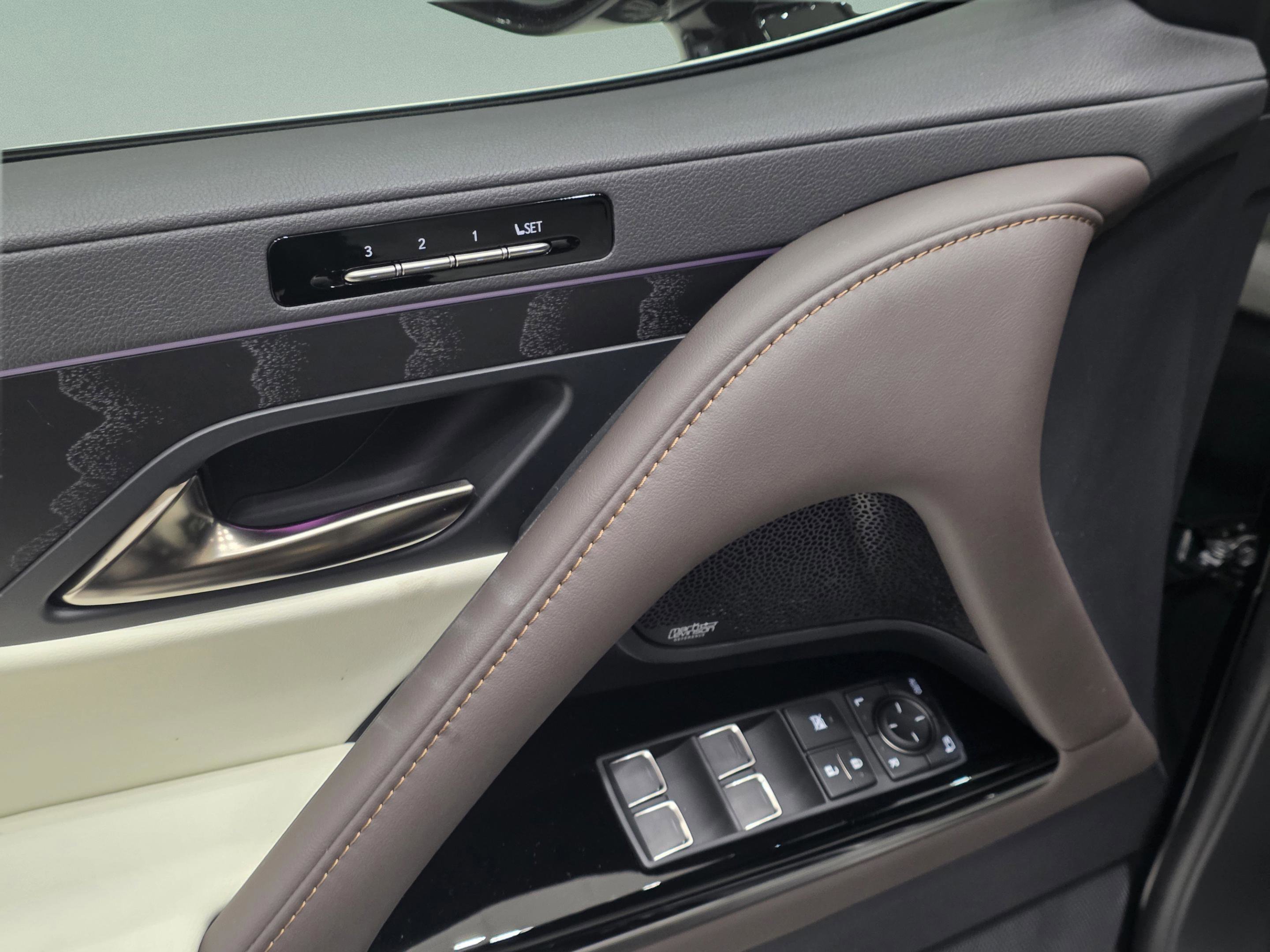 New 2026 Lexus LX 600 4WD w/ Luxury Package image 10