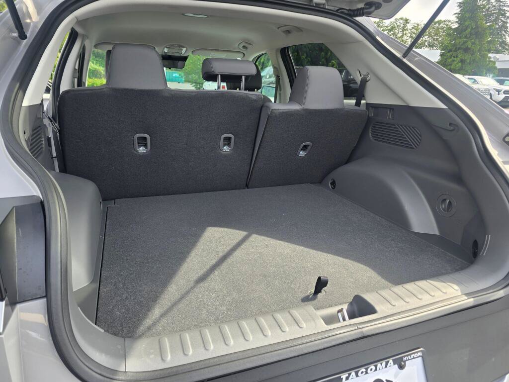 New 2025 Hyundai Ioniq 5 SE AWD/4WD image 14