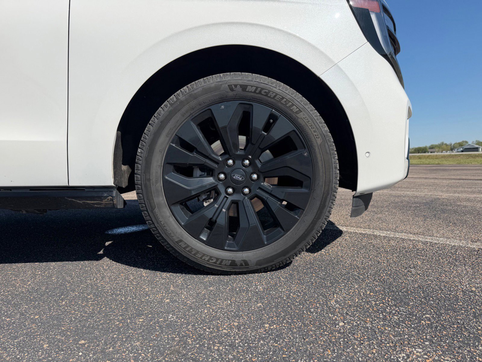 Used 2025 Ford Expedition Max Platinum w/ Stealth Appearance Package AWD/4WD image 23