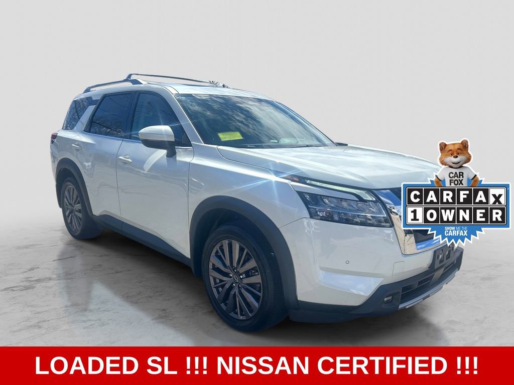 Certified 2023 Nissan Pathfinder SL w/ SL Premium Package AWD/4WD image 3
