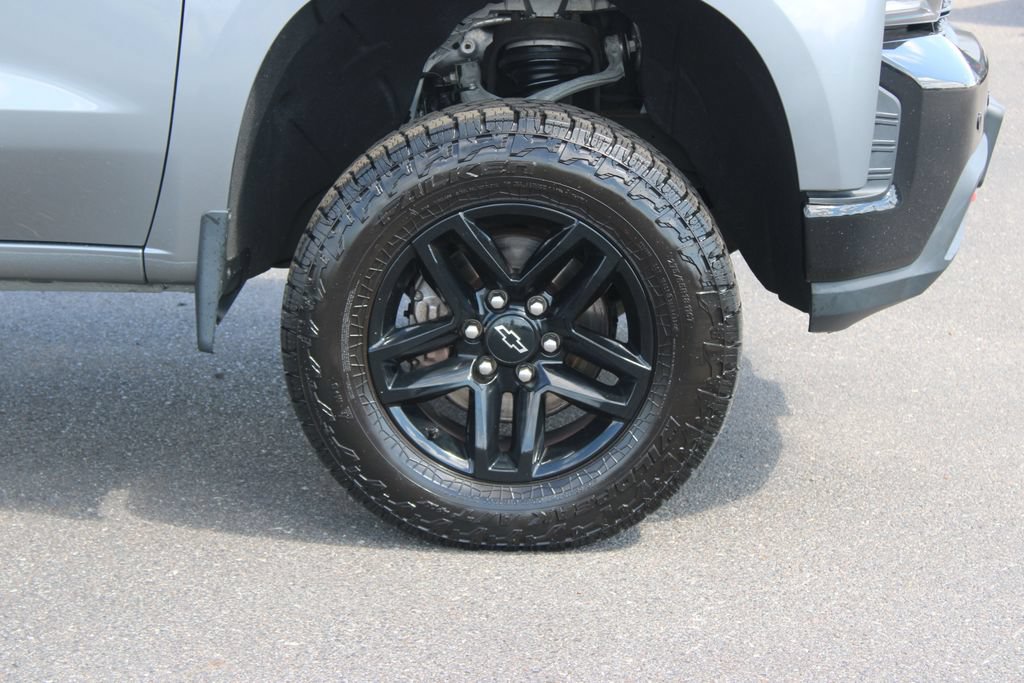 Used 2021 Chevrolet Silverado 1500 LT Trail Boss w/ Convenience Package II AWD/4WD image 12