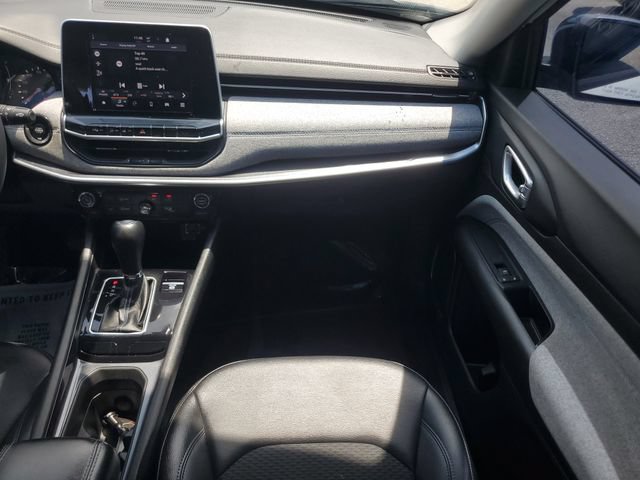 Used 2022 Jeep Compass Latitude FWD image 18