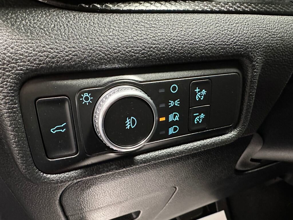 Used 2020 Ford Explorer ST AWD/4WD image 20