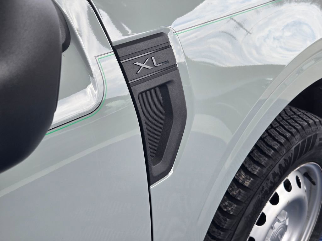 Used 2024 Ford Maverick XL image 27