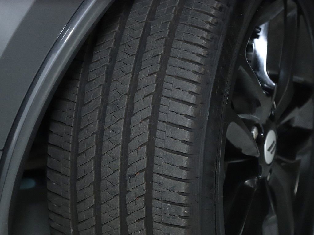 Used 2025 Dodge Durango GT image 37