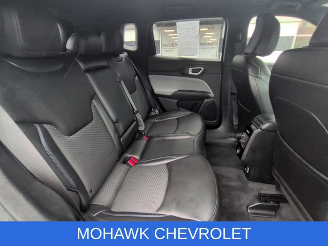 Used 2023 Jeep Compass Latitude AWD/4WD image 25