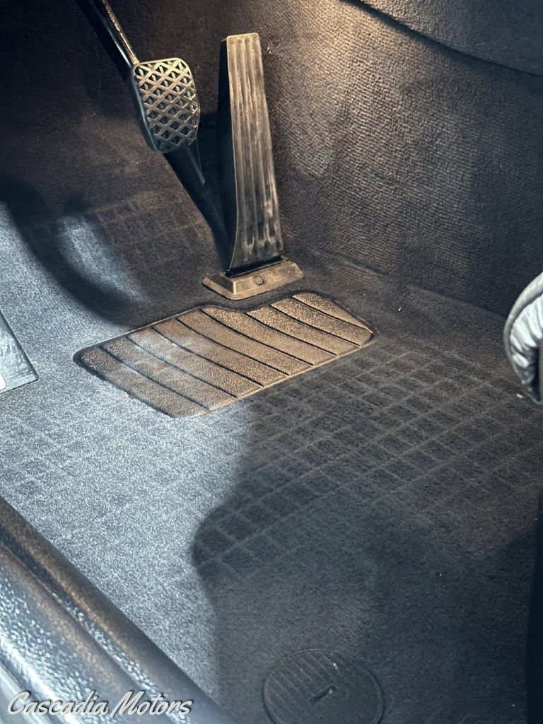 Used 2013 BMW M5 image 26