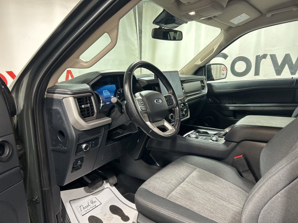 Used 2022 Ford Expedition XLT AWD/4WD image 22