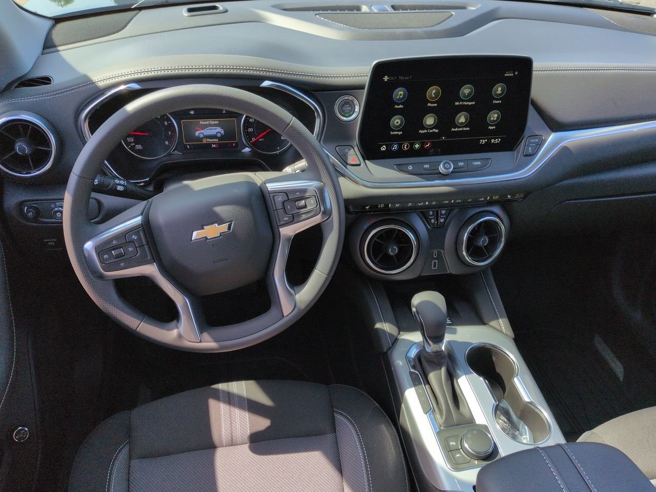 New 2026 Chevrolet Blazer LT w/ Convenience Package FWD image 21