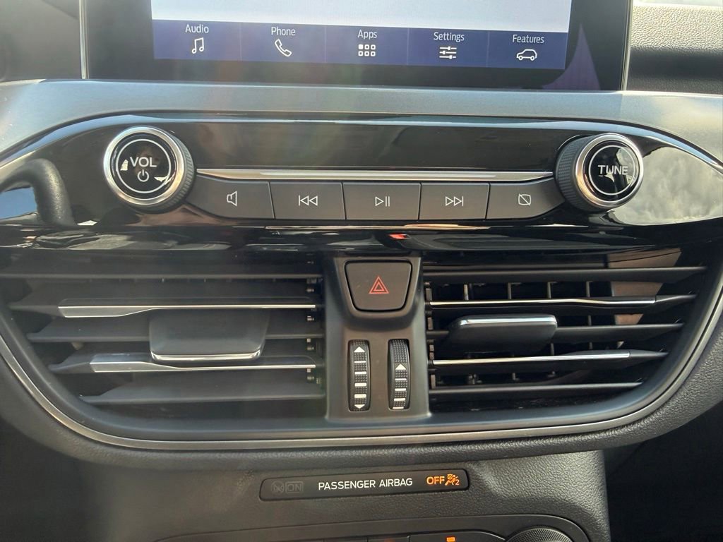 Used 2023 Ford Escape AWD image 18