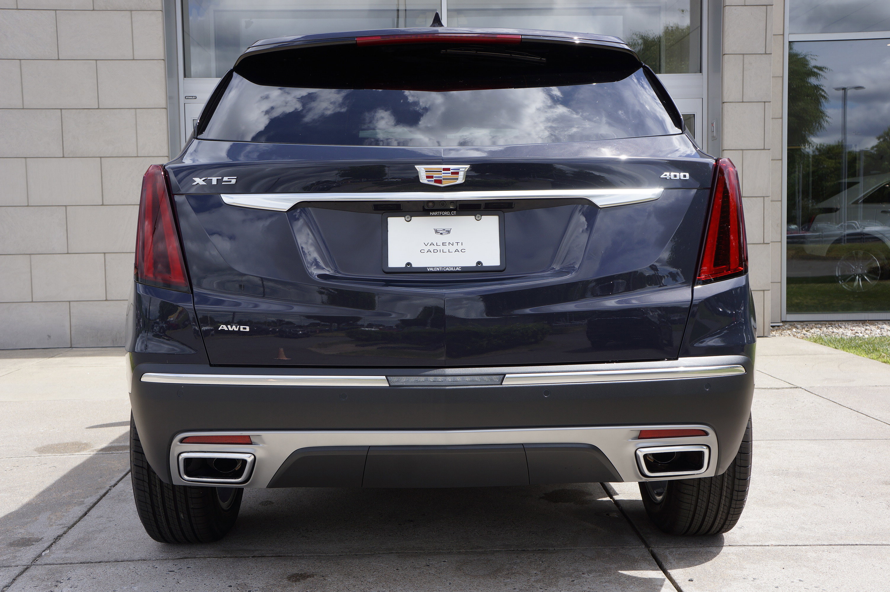 Used 2025 Cadillac XT5 Premium Luxury image 7