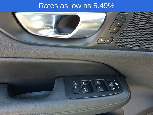 Certified 2025 Volvo V60 B5 Cross Country Plus image 15