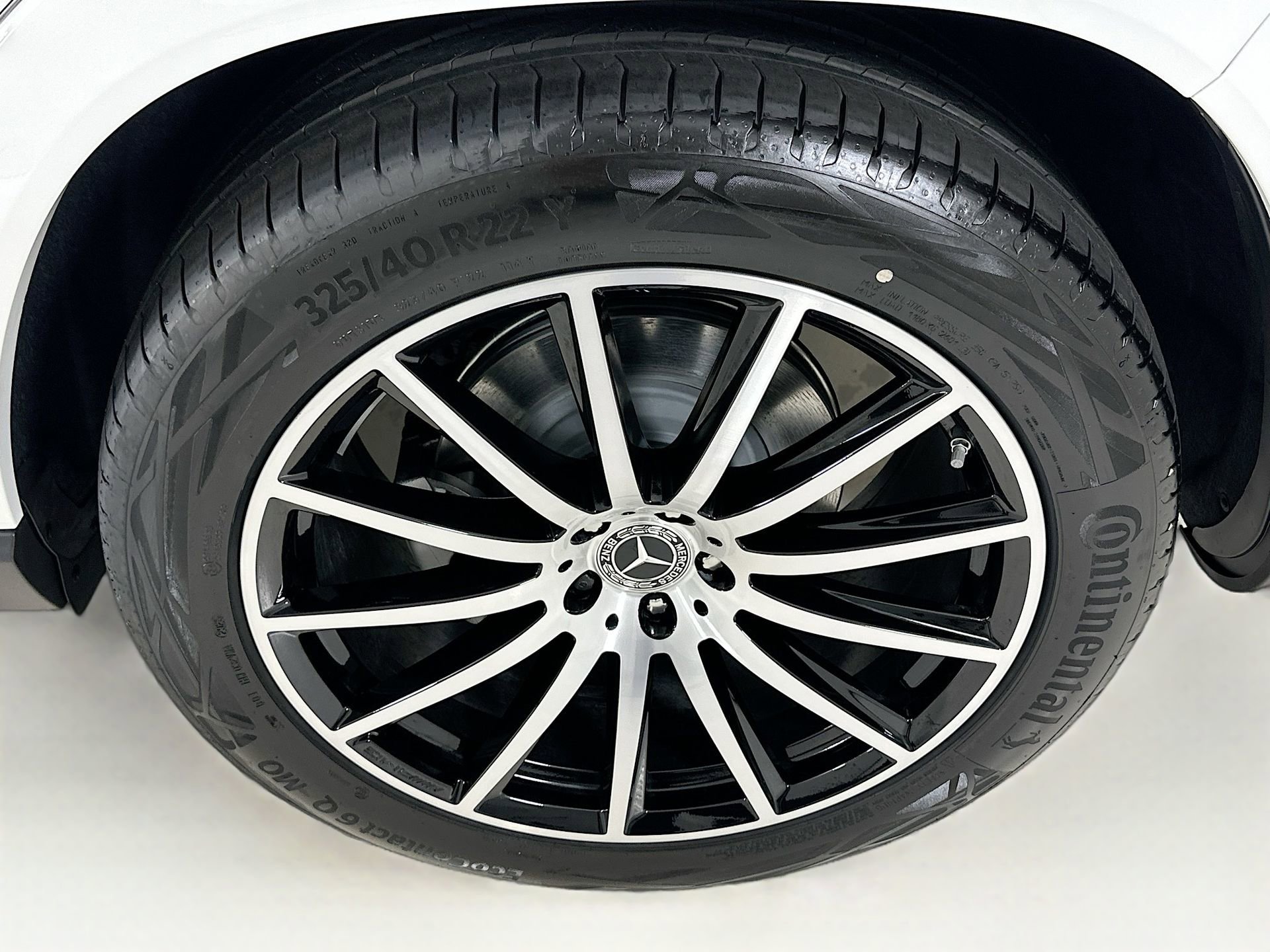 New 2026 Mercedes-Benz GLS 450 4MATIC image 35