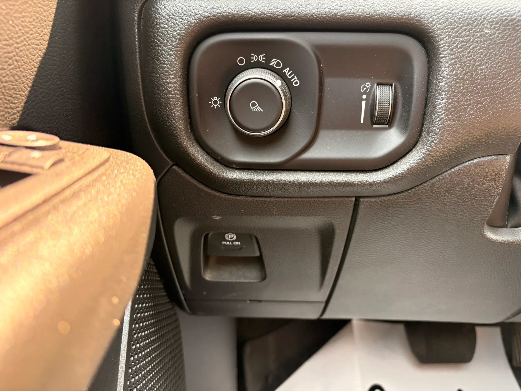 Used 2023 RAM 1500 Tradesman AWD/4WD image 30