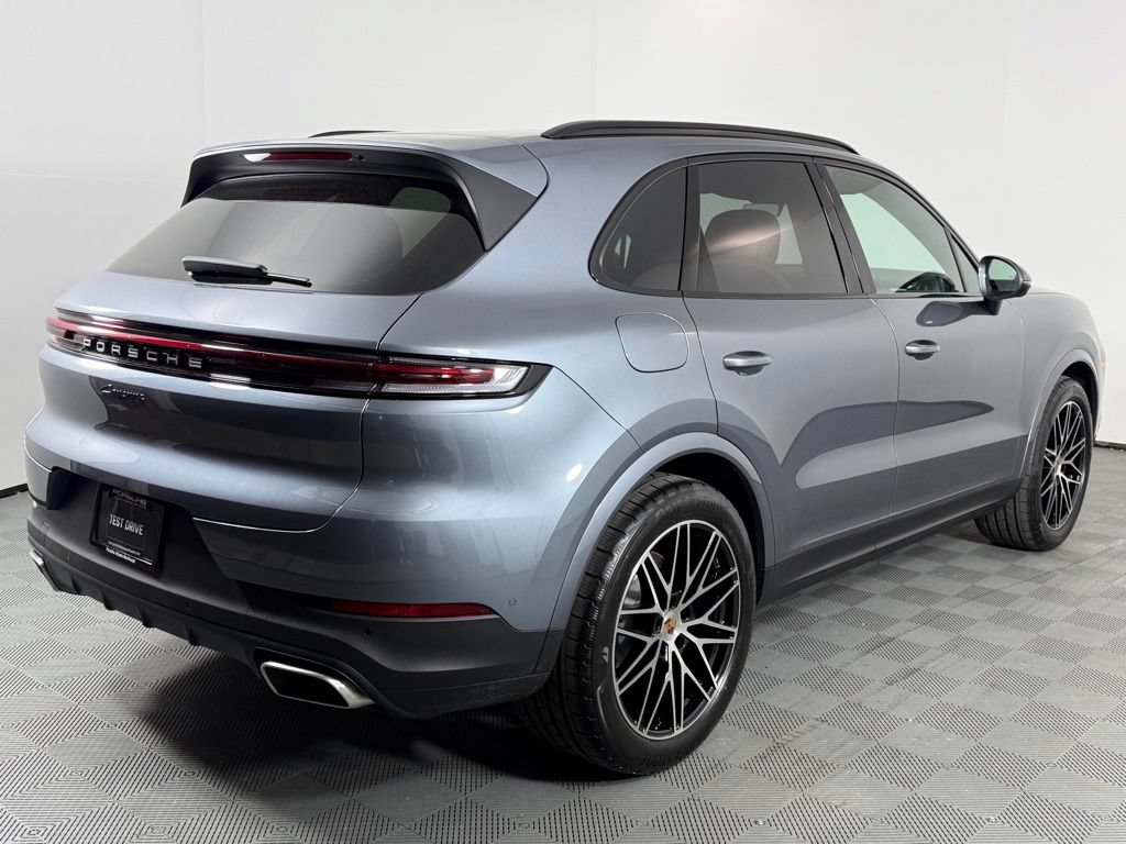 New 2026 Porsche Cayenne AWD/4WD image 7