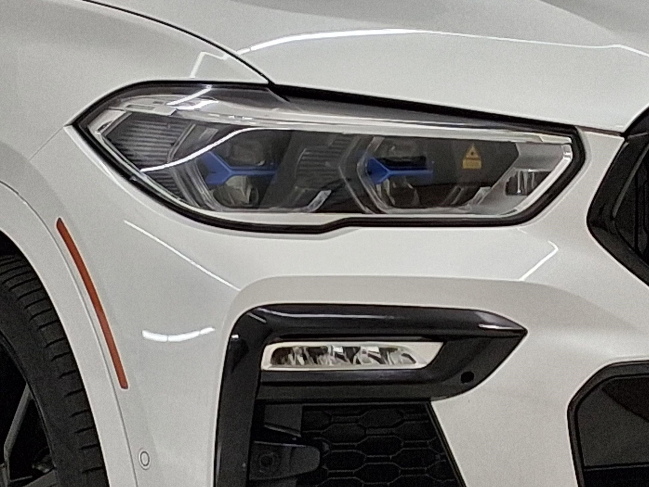 Used 2020 BMW X6 sDrive40i w/ M Sport Package image 9