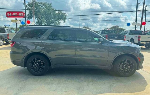 Used 2023 Dodge Durango GT RWD image 5